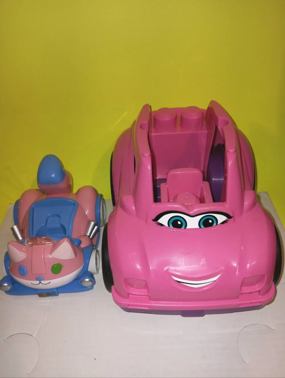 Mega Bloks Catie Convertible Pink Car Lego & Ryan's world